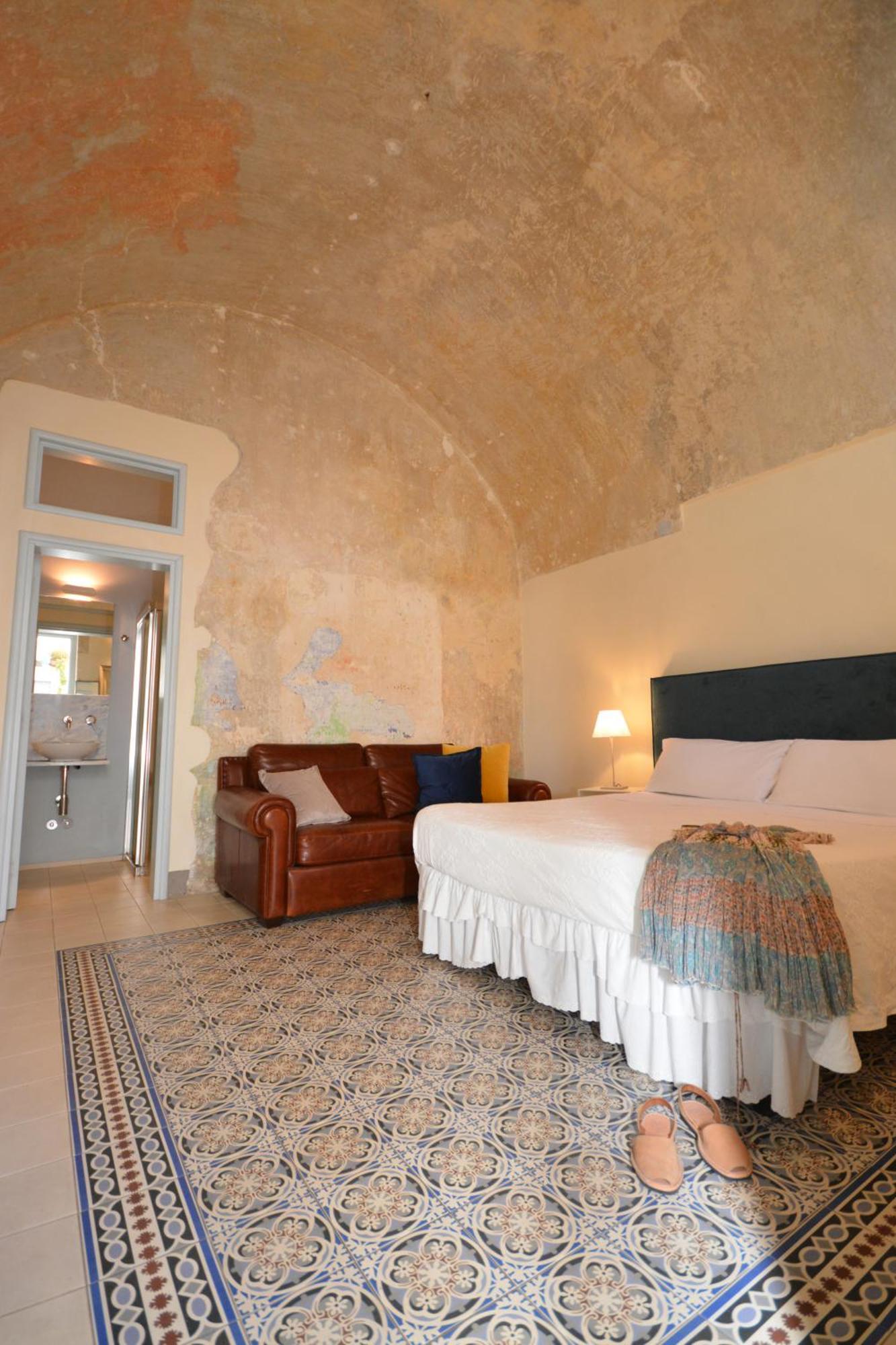 B&B Palazzo Del Capitolo - By I Bastioni San Domenico Gallipoli Bagian luar foto